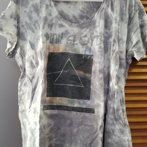 Pink Floyd shirt